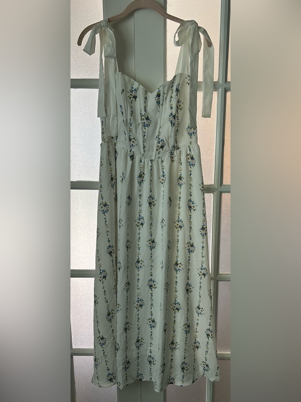 Blu Pepper Floral Tie-Shoulder Midi Dress
